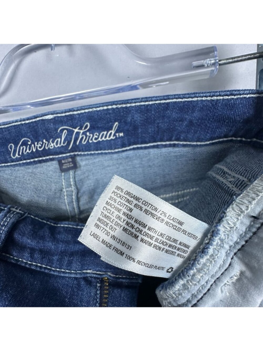 Universal Thread Womens Jean Shorts Folded Cuff Hem Size 4/27R Blue - Picture 10 of 11
